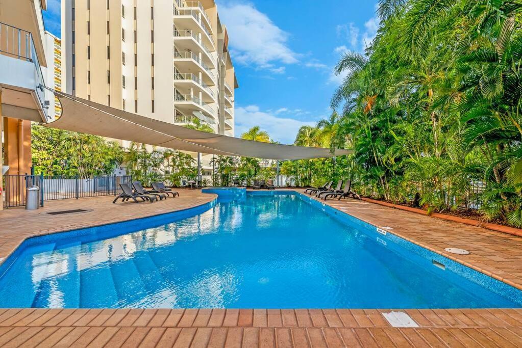 Esplanade Oasis Across Two Contemporary Darwin